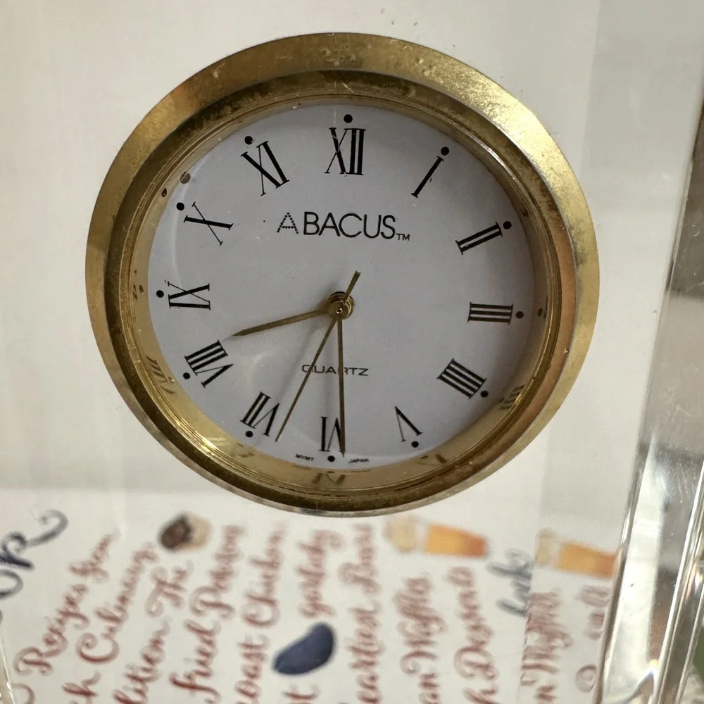 Vtg.Lucite Abacus Quartz table/desk clock.Made in Taiwan.In working condition.
